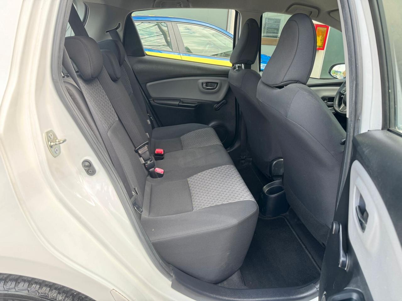 Toyota Yaris 1.0 2015