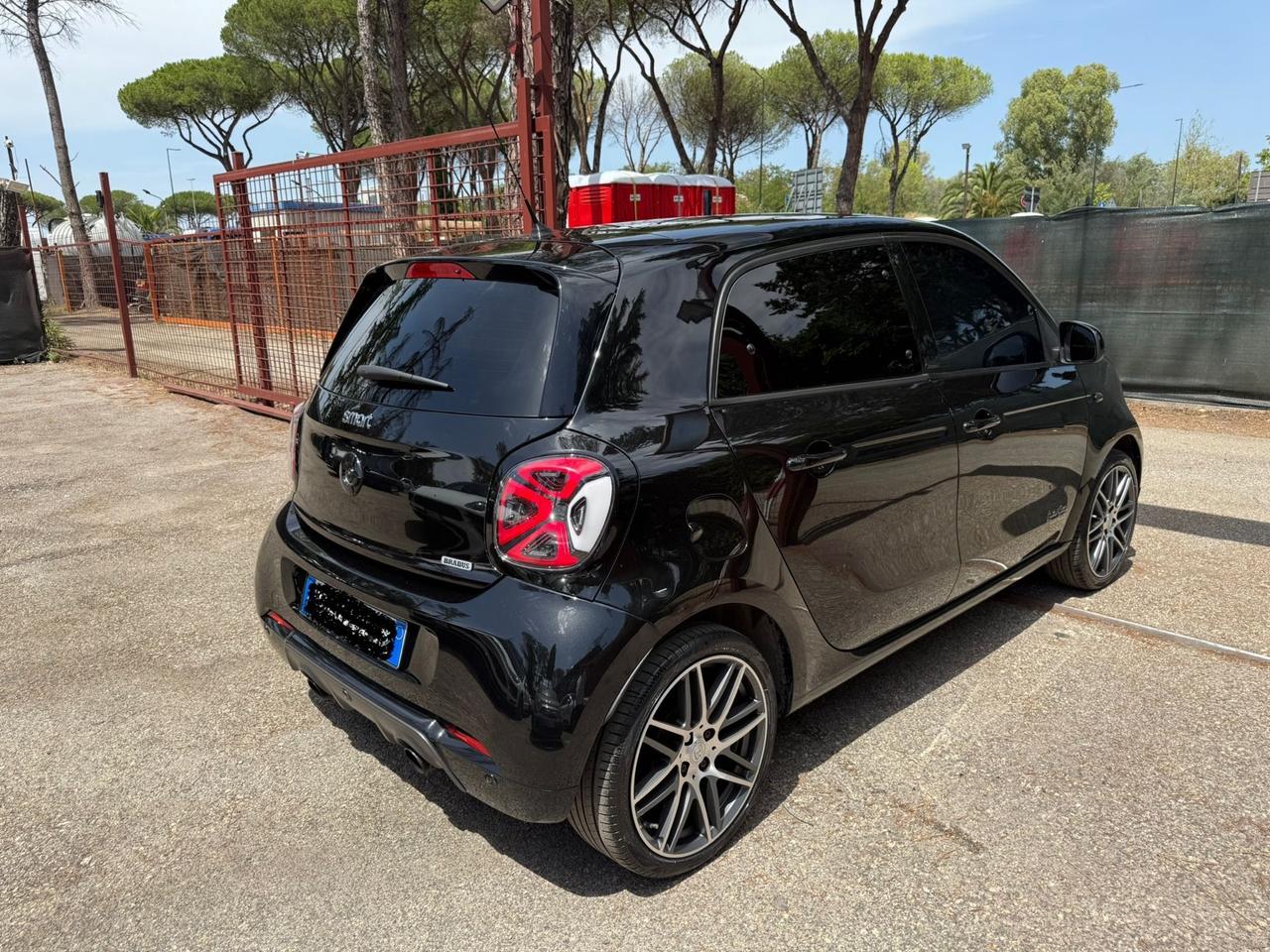 Smart ForFour BRABUS 0.9 Turbo twinamic Xclusive UBJ KAMERA *PROMO*