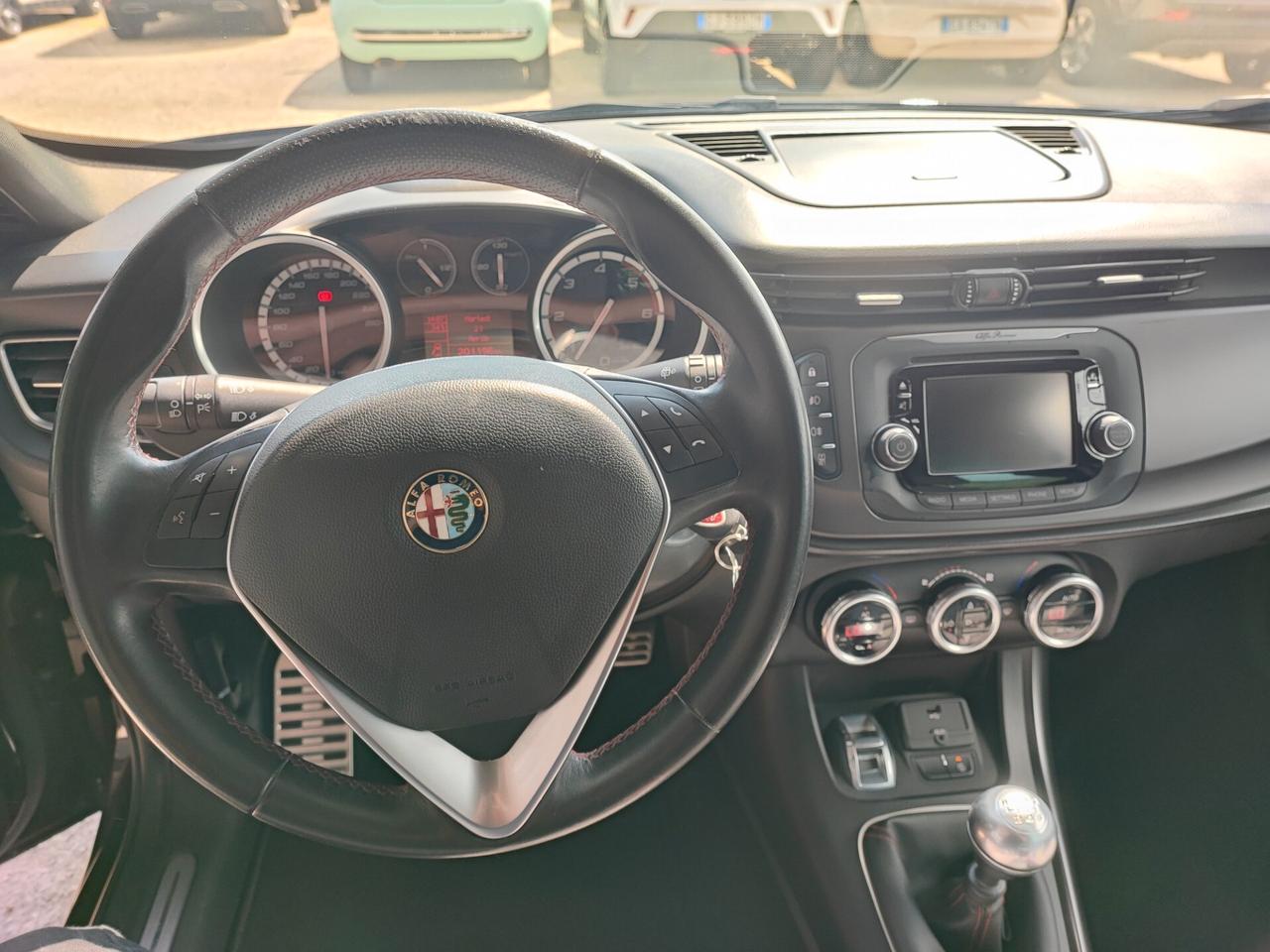 Alfa Romeo Giulietta 2.0 JTDm-2 150 CV Distinctive
