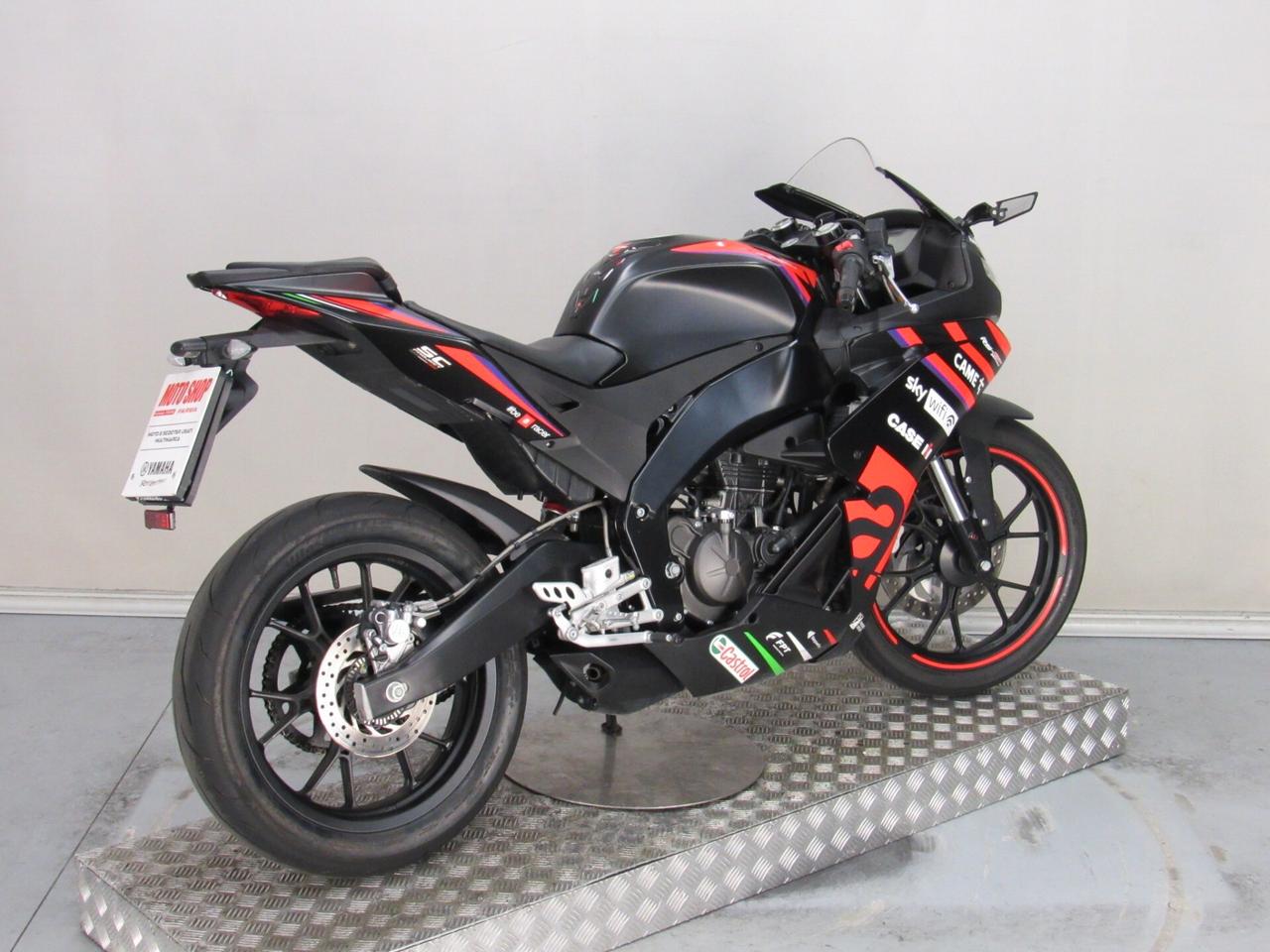 Aprilia RS 125 ABS 11 KW PATENTE A1/B