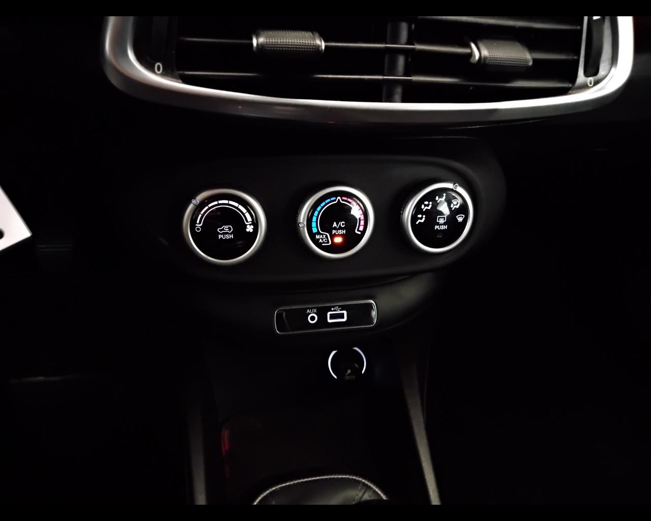 FIAT 500 X 2015 - 500X 1.6 mjt Pop Star 4x2 120cv