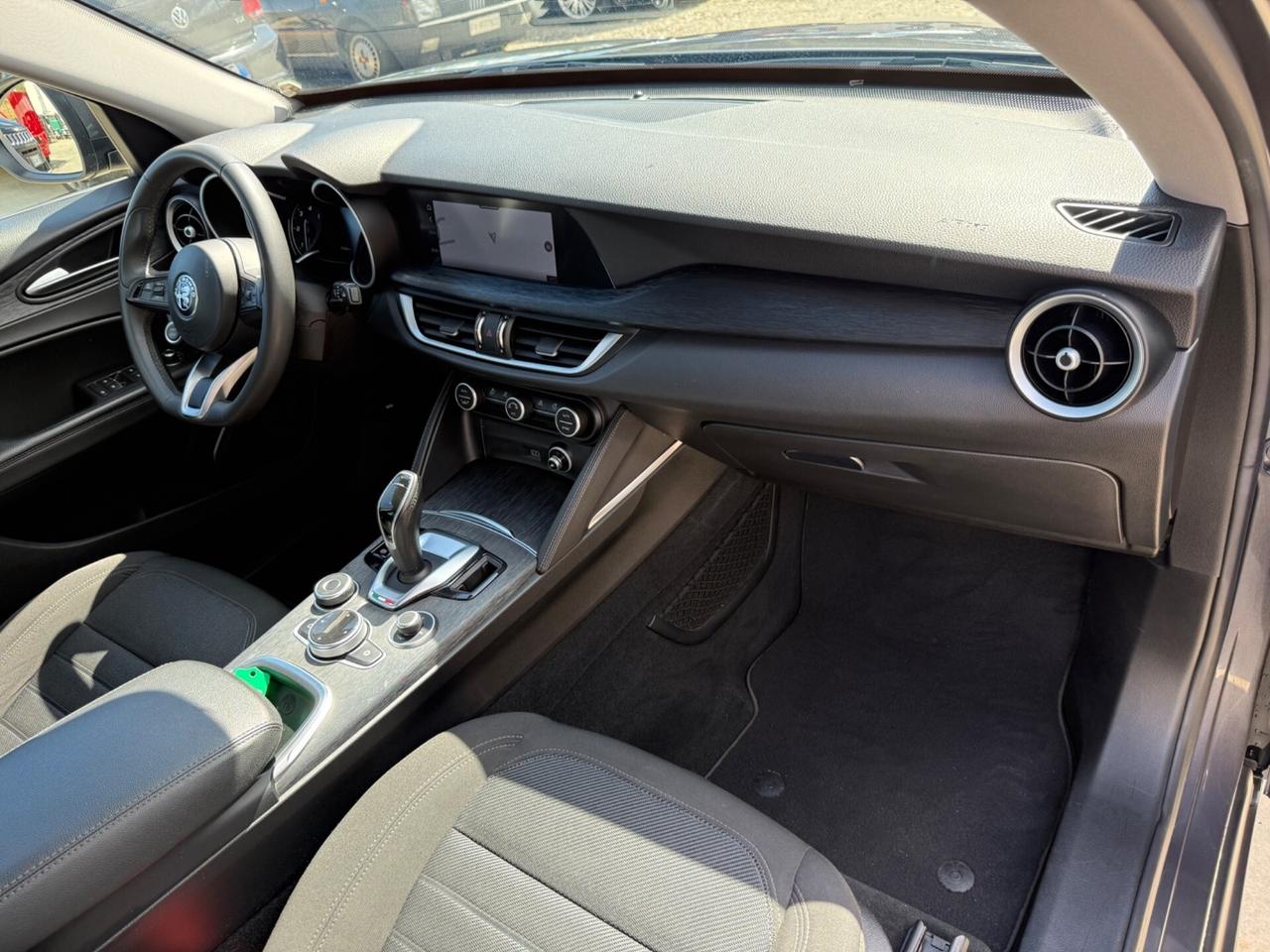 Alfa Romeo Stelvio 2.2 Turbodiesel 160 CV AT8