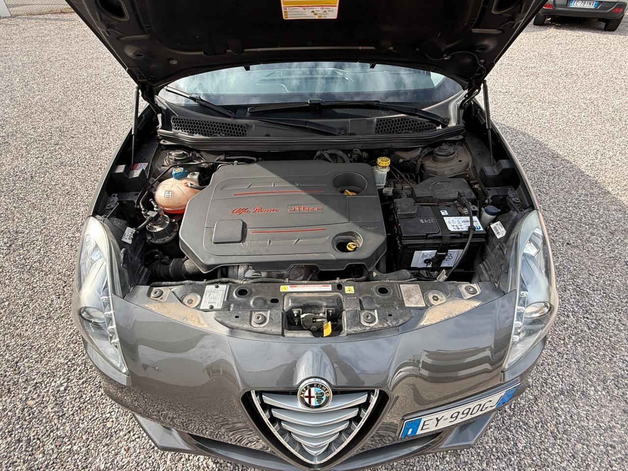 Alfa Romeo Giulietta 1.6 JTDm-2 105 CV Distinctive