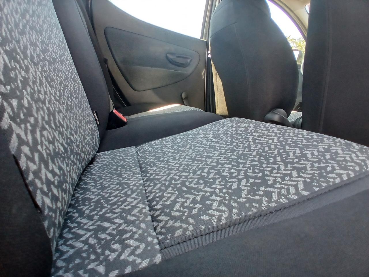Lancia Ypsilon 1.0 FireFly 5p S&S Hybryd Gold