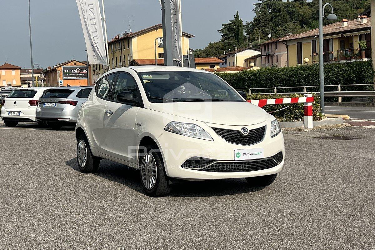LANCIA Ypsilon 0.9 TwinAir 85 CV 5 porte Metano Ecochic Platinum