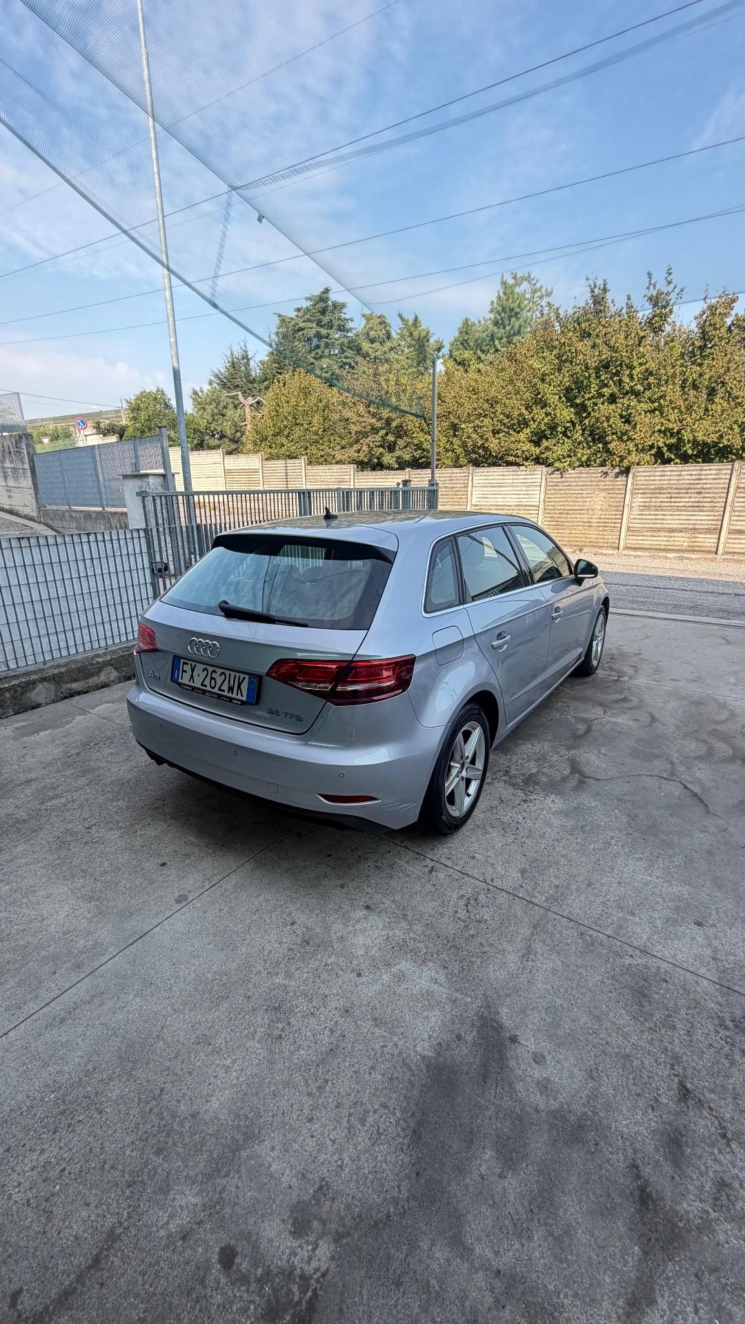 Audi A3 SPB 35 TFSI COD Admired