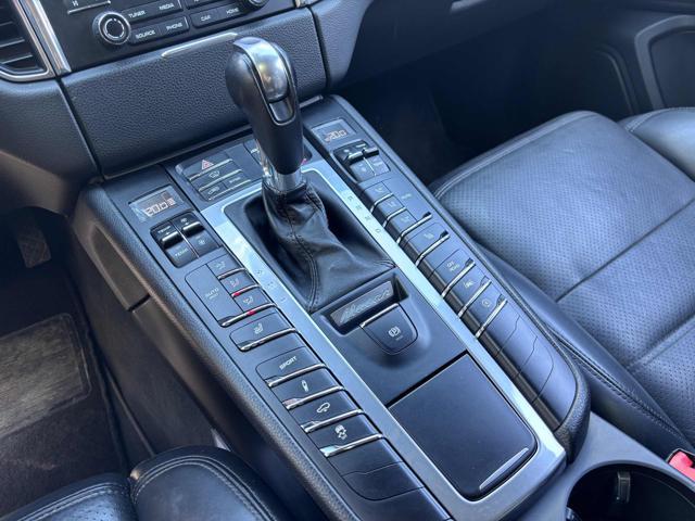 PORSCHE Macan 3.0 S Diesel, PASM, PDLS, 21" Turbo.