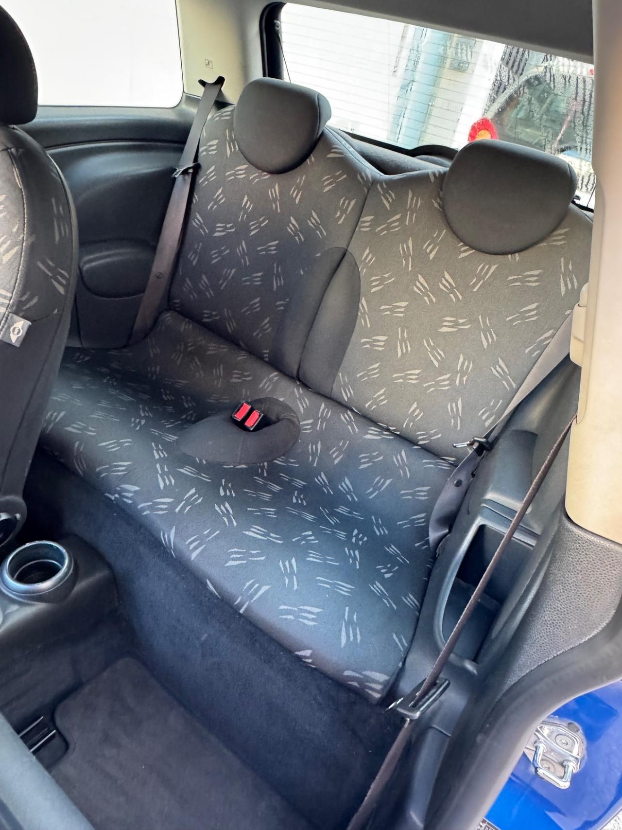 Mini 1.4 tdi One D Seven