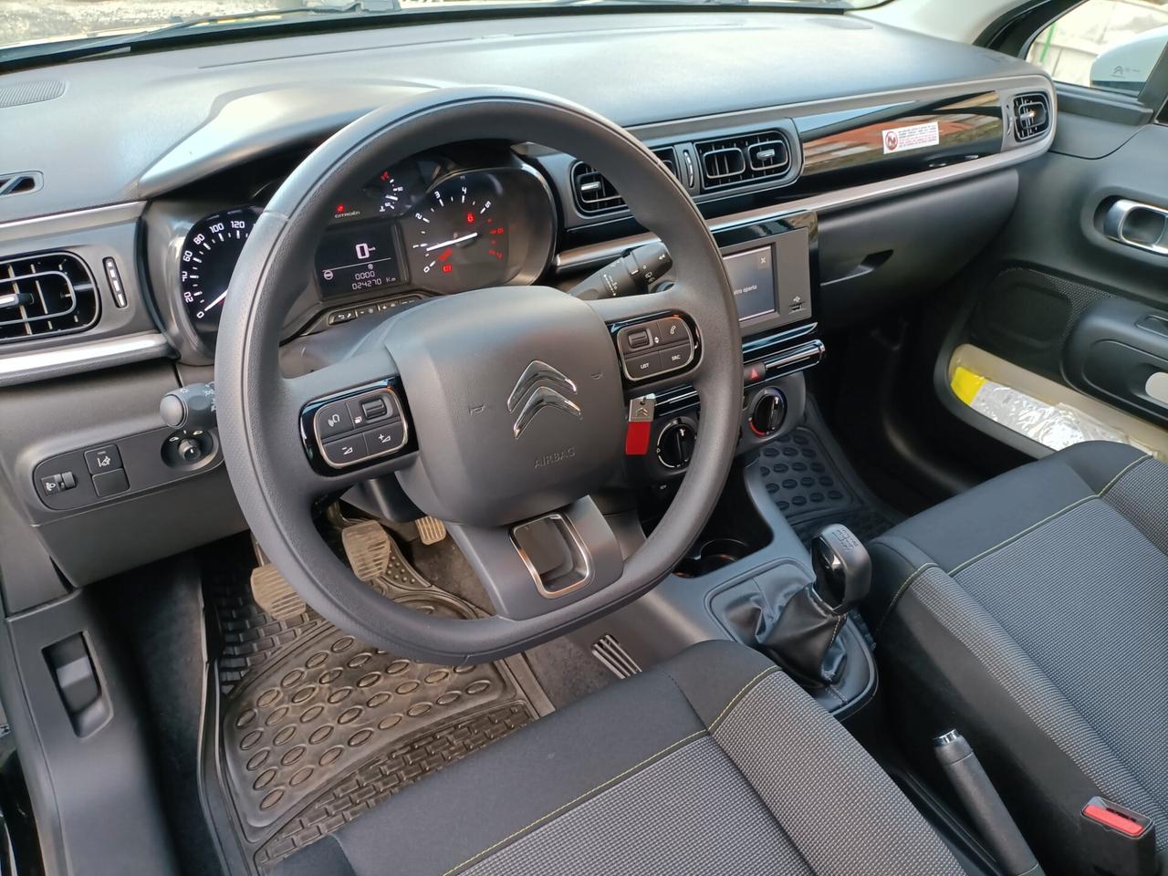 Citroen C3 PureTech 83 S&S 2024 KM24000 ZAMPOGNAUTO CT