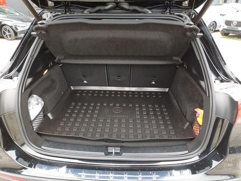 Mercedes-Benz GLA GLA 180 Automatic Premium NIGHT-PACK