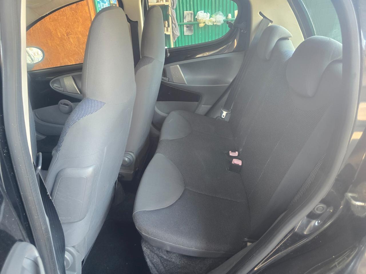 PEGEOUT 107 5 PORTE 1.0 BENZ. CLIMA, CYTI. 07
