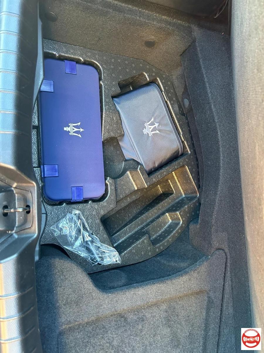 MASERATI - Ghibli - V6 Diesel 275 CV