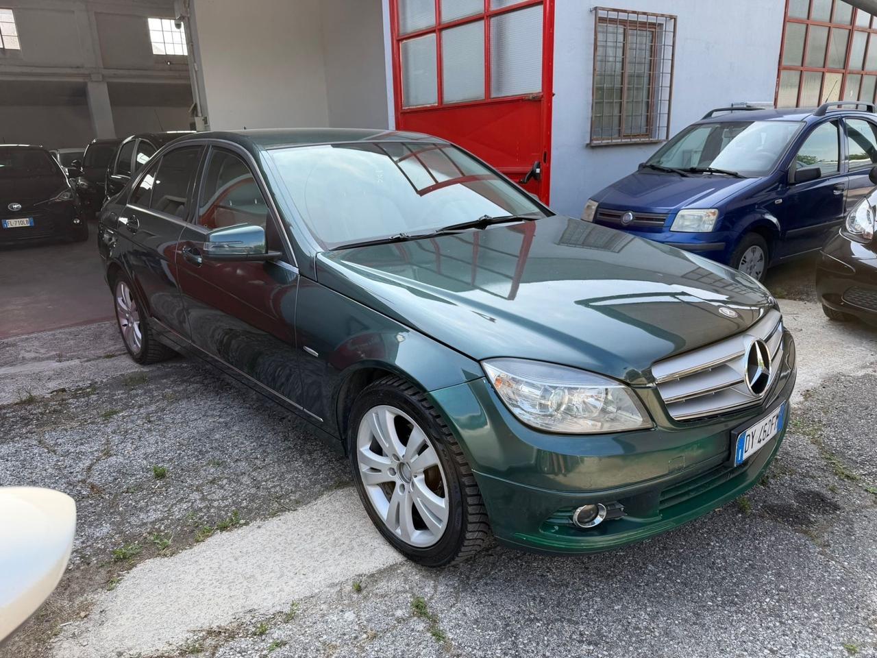 Mercedes-benz C 220 CDI BlueEFFICIENCY Avantgarde AMG