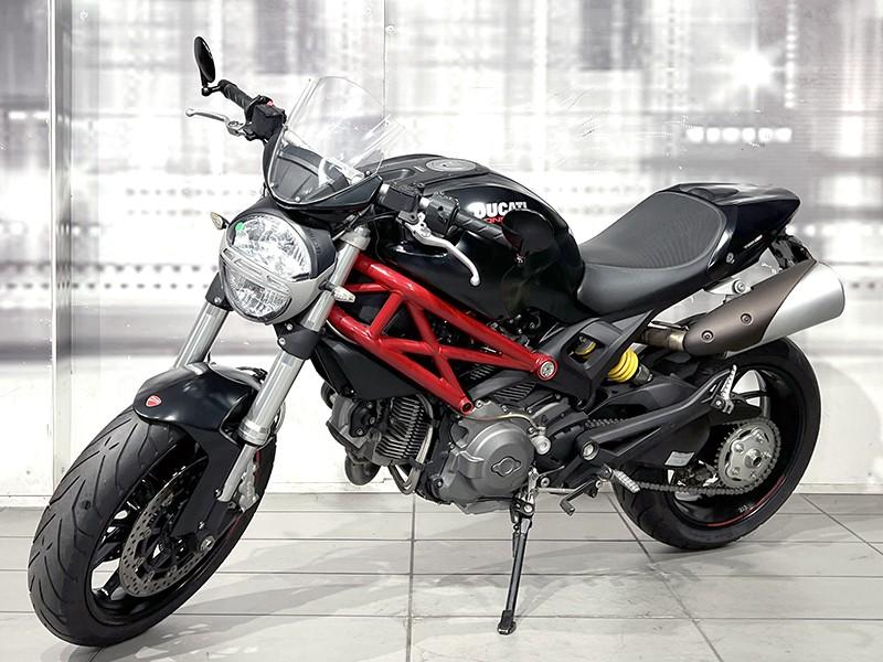 Ducati Monster 796 Plus ABS