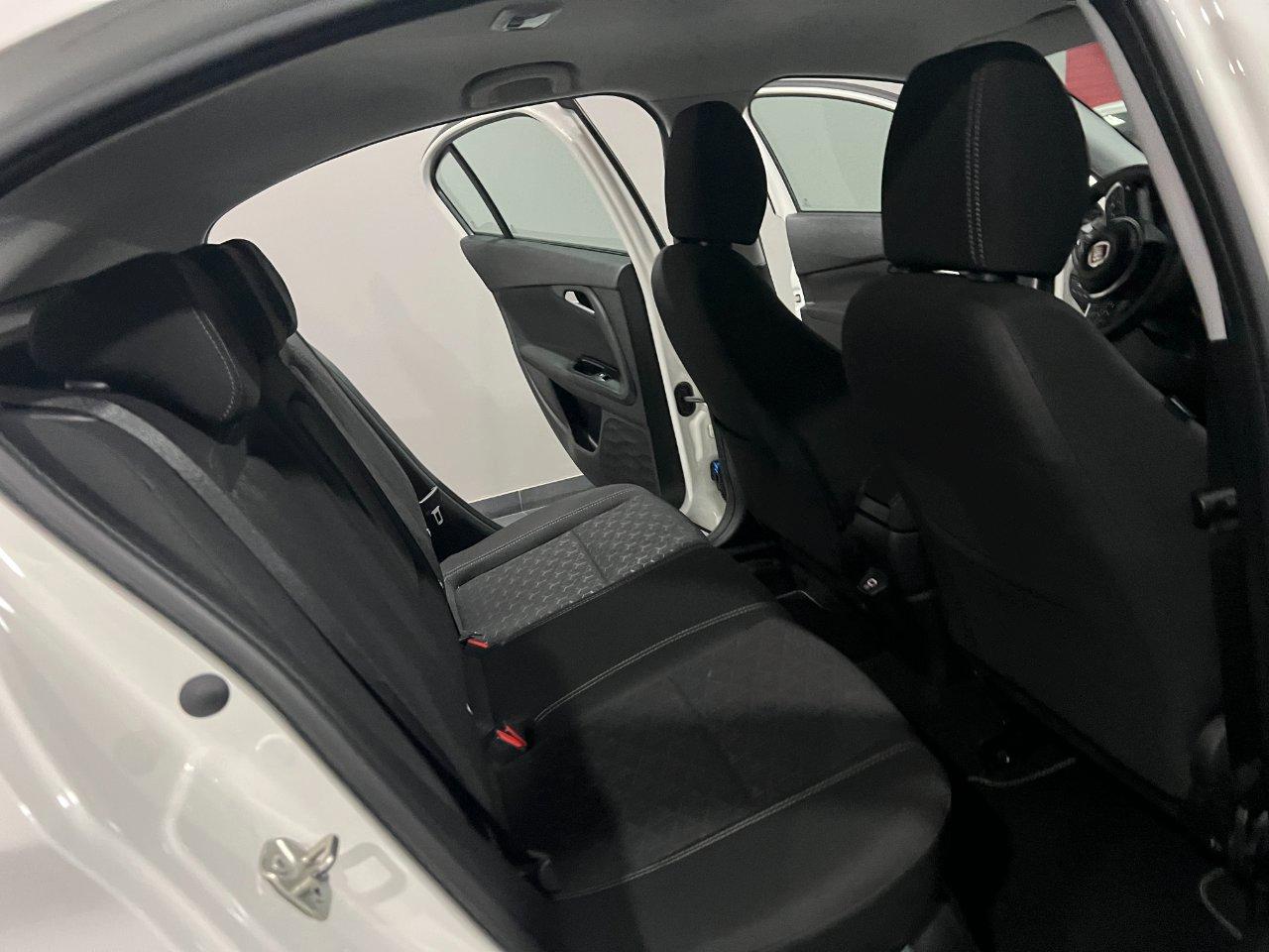 Fiat Tipo Tipo 1.6 mjt Cross s&s 130cv DA VETRINA