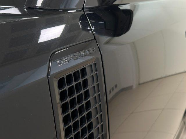 LAND ROVER Defender 110 3.0D I6 200 CV AWD Auto X-Dynamic SE AUTOCARRO
