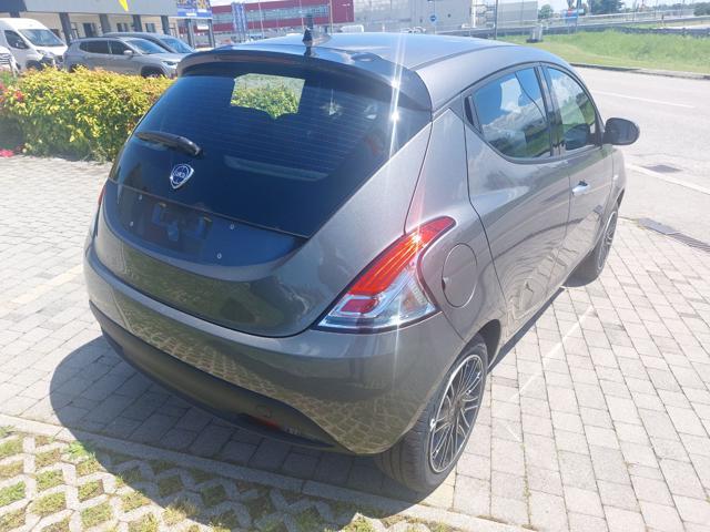 LANCIA Ypsilon 1.0 FireFly 5 porte S&S Hybrid Oro