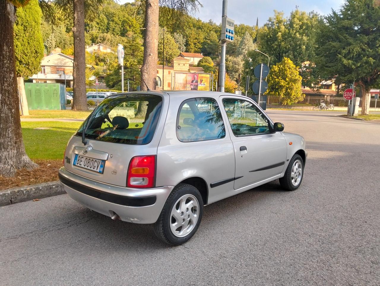 Nissan Micra Automatica
