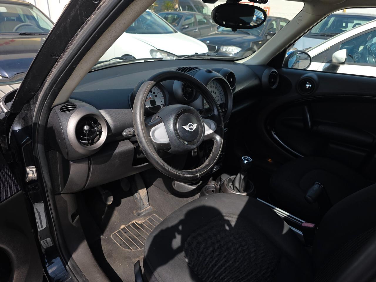 Mini One D Countryman 1.6 D TOTAL BLACK
