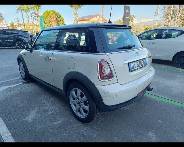 MINI Cooper D 1.6 16V Cooper D Salt