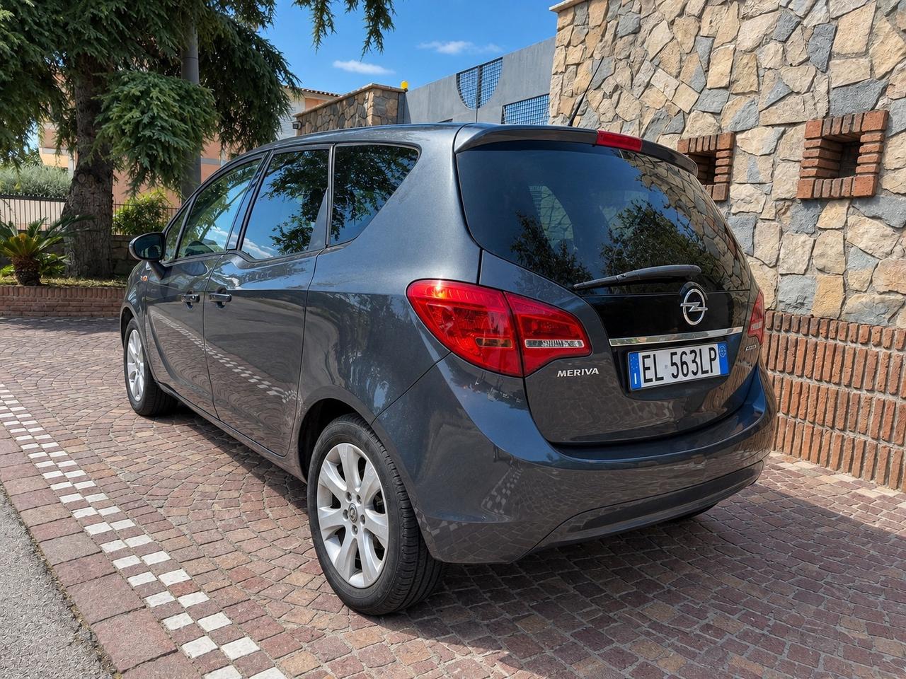 Opel Meriva 1.3 CDTI 95CV ecoFLEX Cosmo