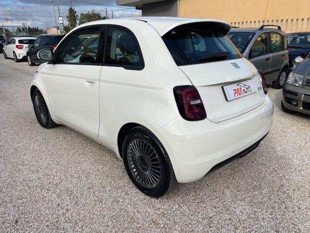 FIAT 500e Icon 3 1 43kwh anno 2022