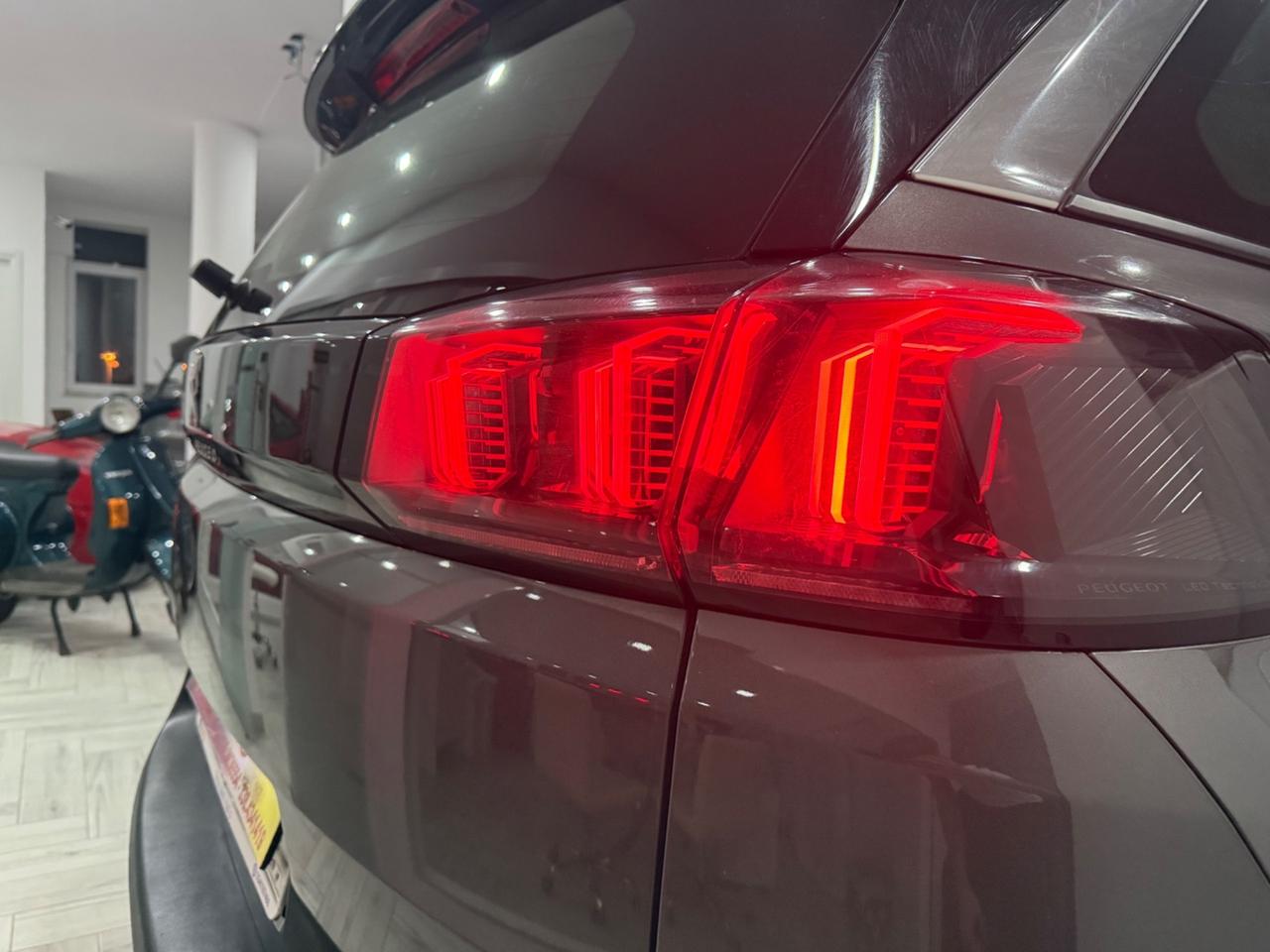 Peugeot 5008 BlueHDi130cv Allure BUS. 7 POSTI2023