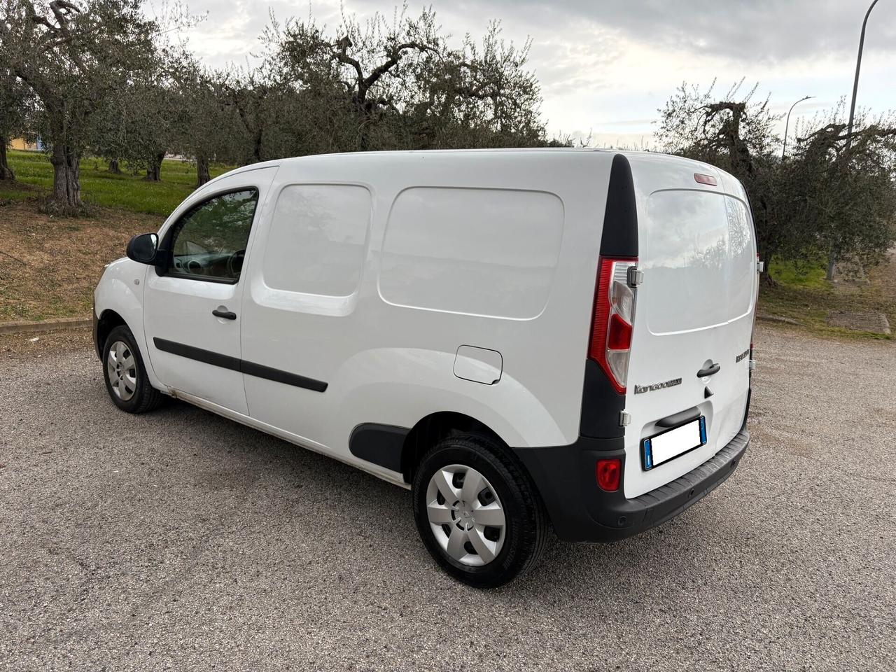 RENAULT Kangoo Maxi 1.5BdCi 116 6M E6D 2020