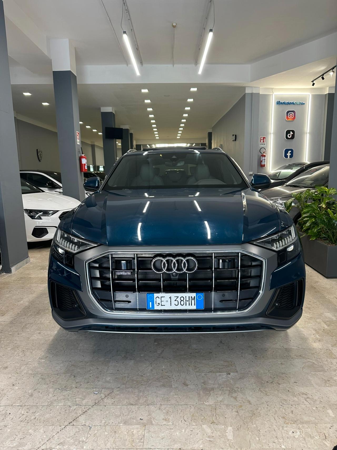 Audi Q8 50 TDI 286 CV quattro tiptronic Sport