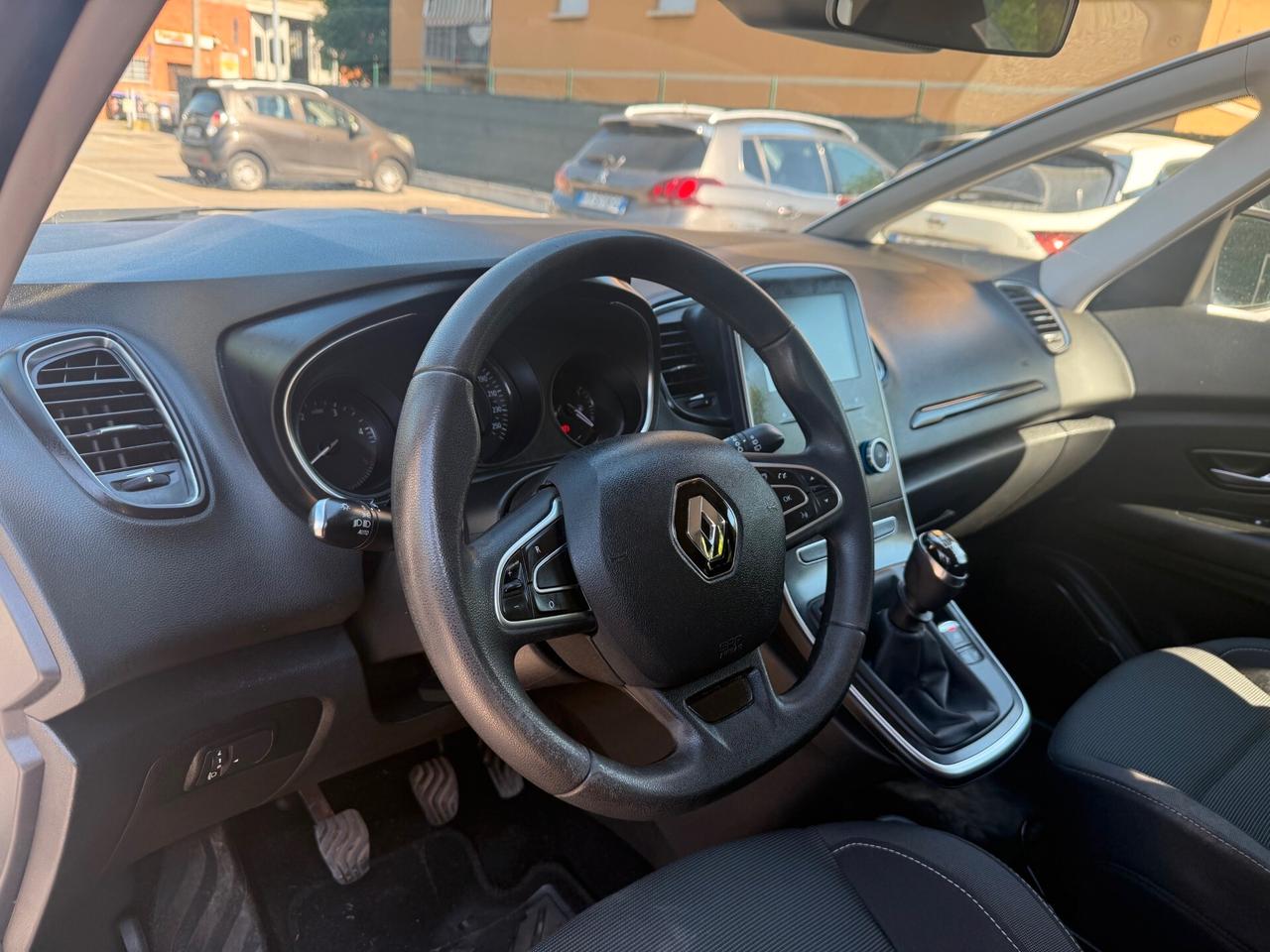 Renault Scenic 1.5 dci - NAV. - 12 MESI DI GARANZIA -