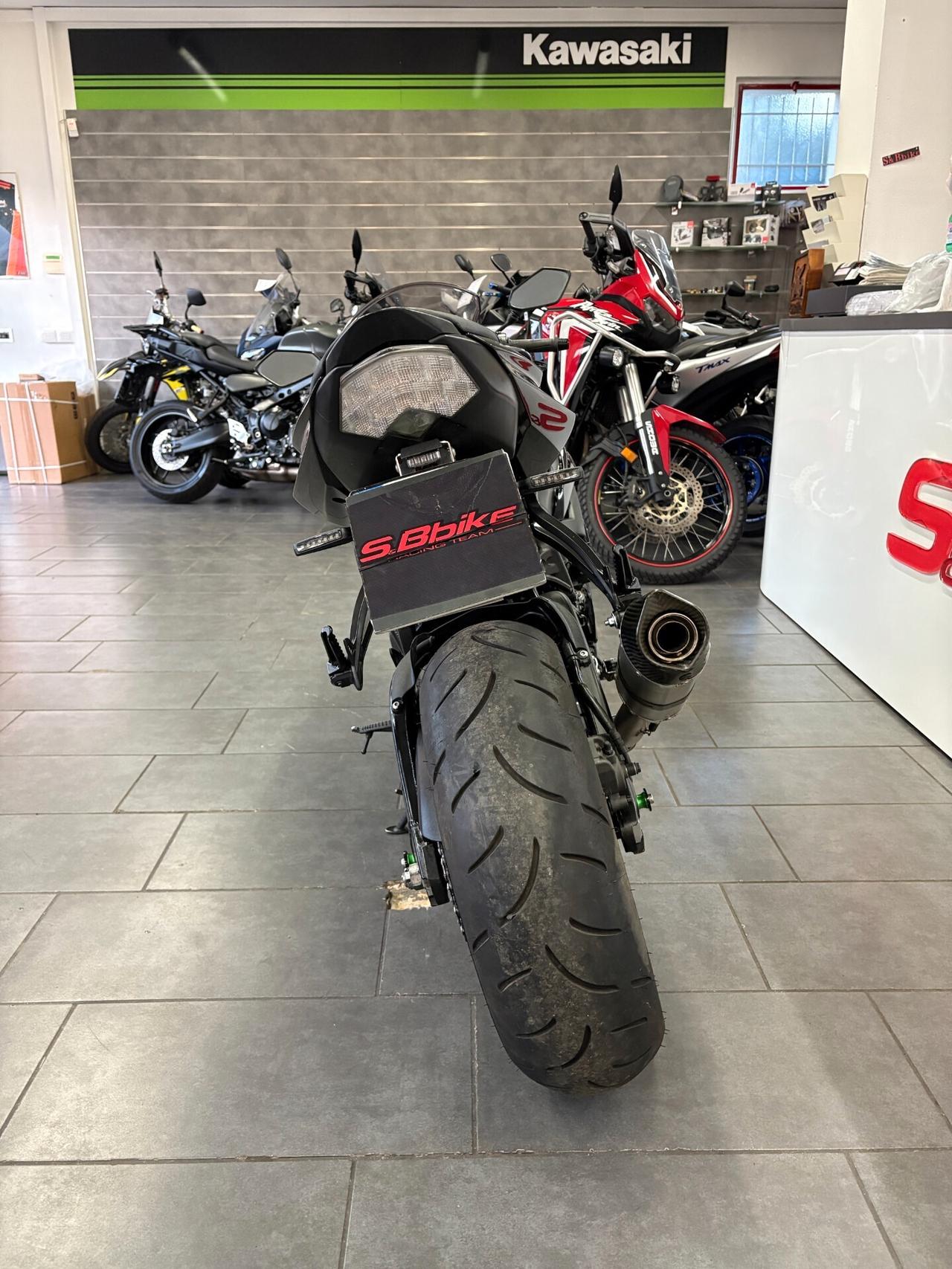 Kawasaki Ninja 600 ZX-6R - 2011