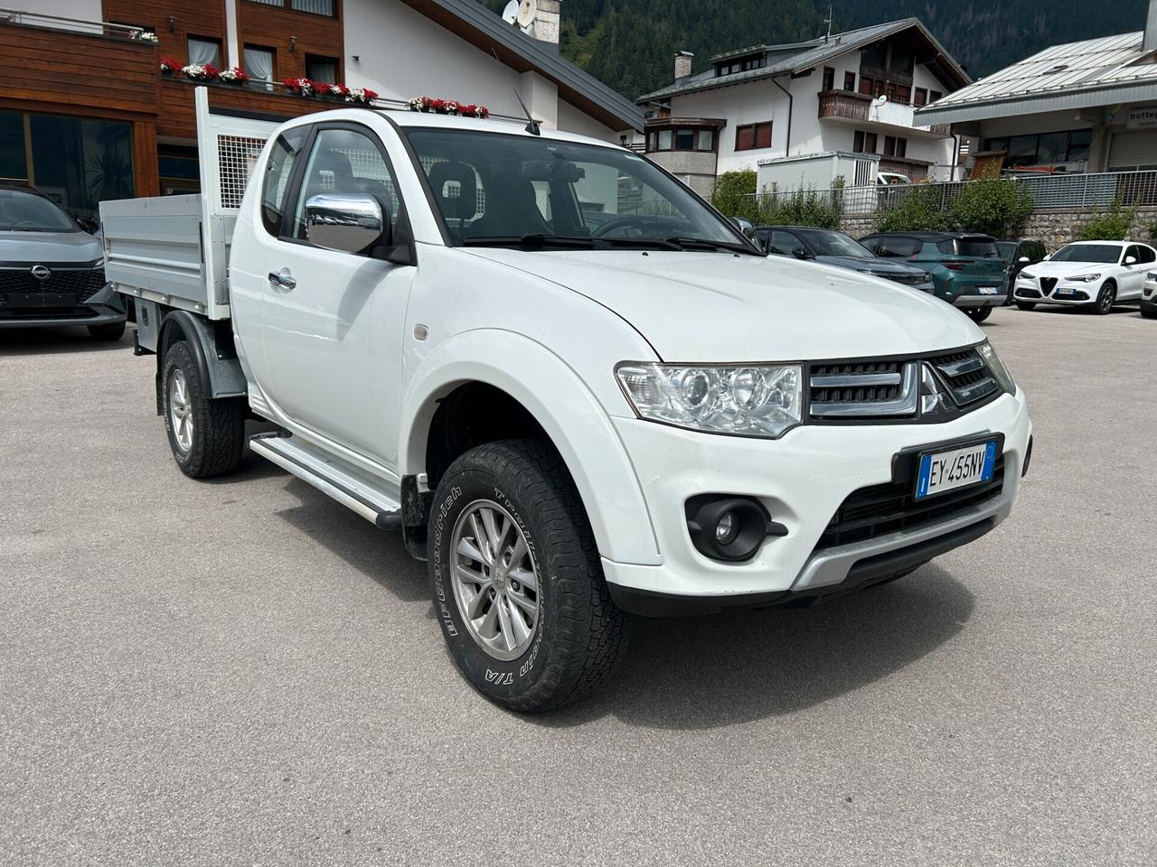 Mitsubishi L200 2.5 DI-D/178CV DC Intense Plus DPF