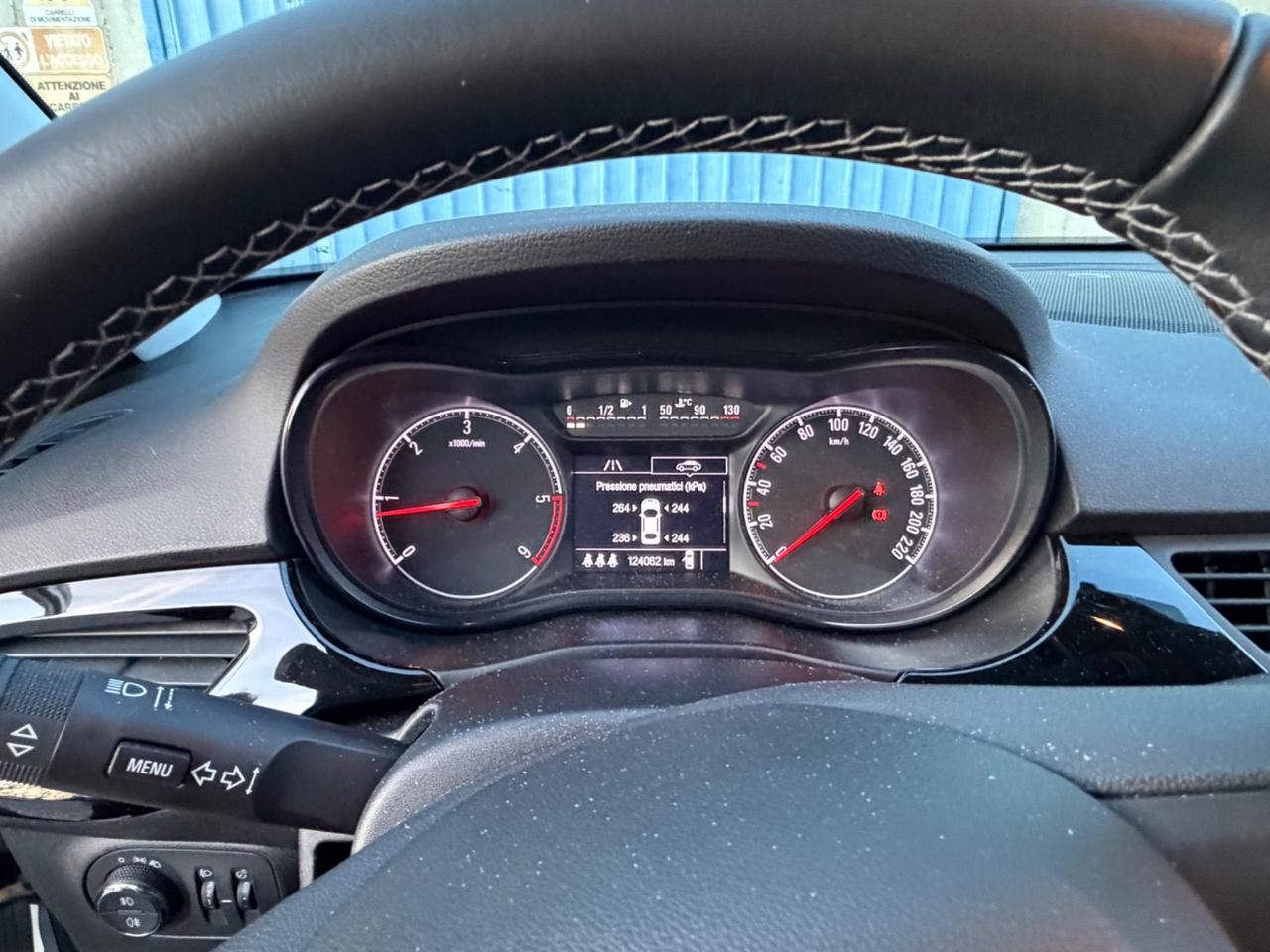 Opel Corsa 1.2 5 porte