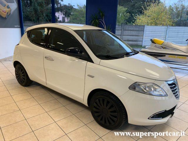 LANCIA Ypsilon 1.2 69 CV 5 porte S&S Silver