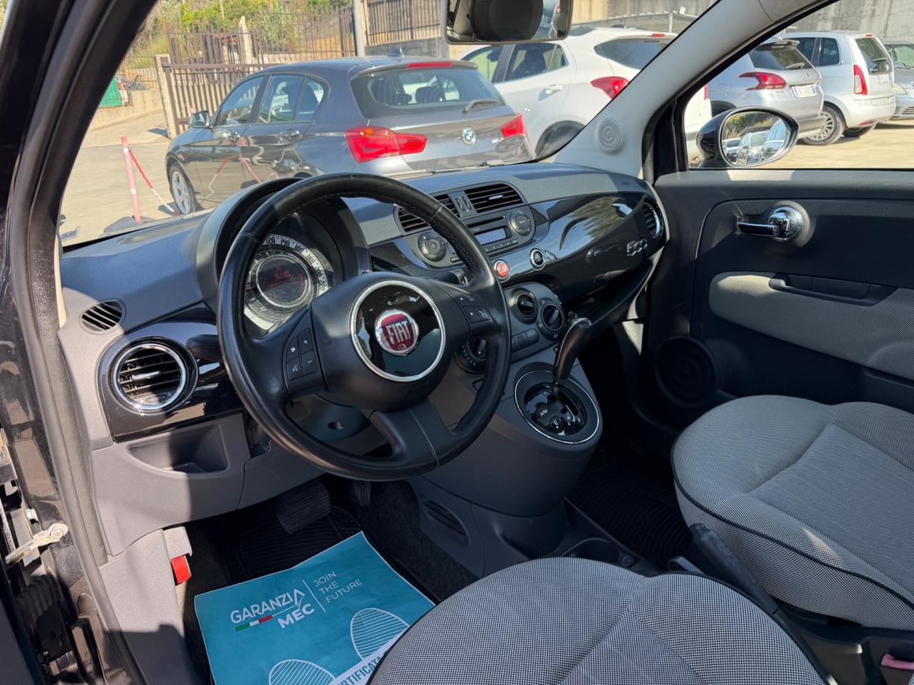 FIAT 500 1.2 Lounge/AUTOMATICA/110.000km!