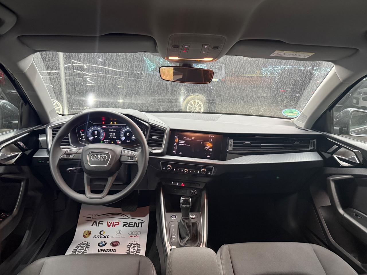 Audi A1 SPB 35 TFSI S tronic Identity Black