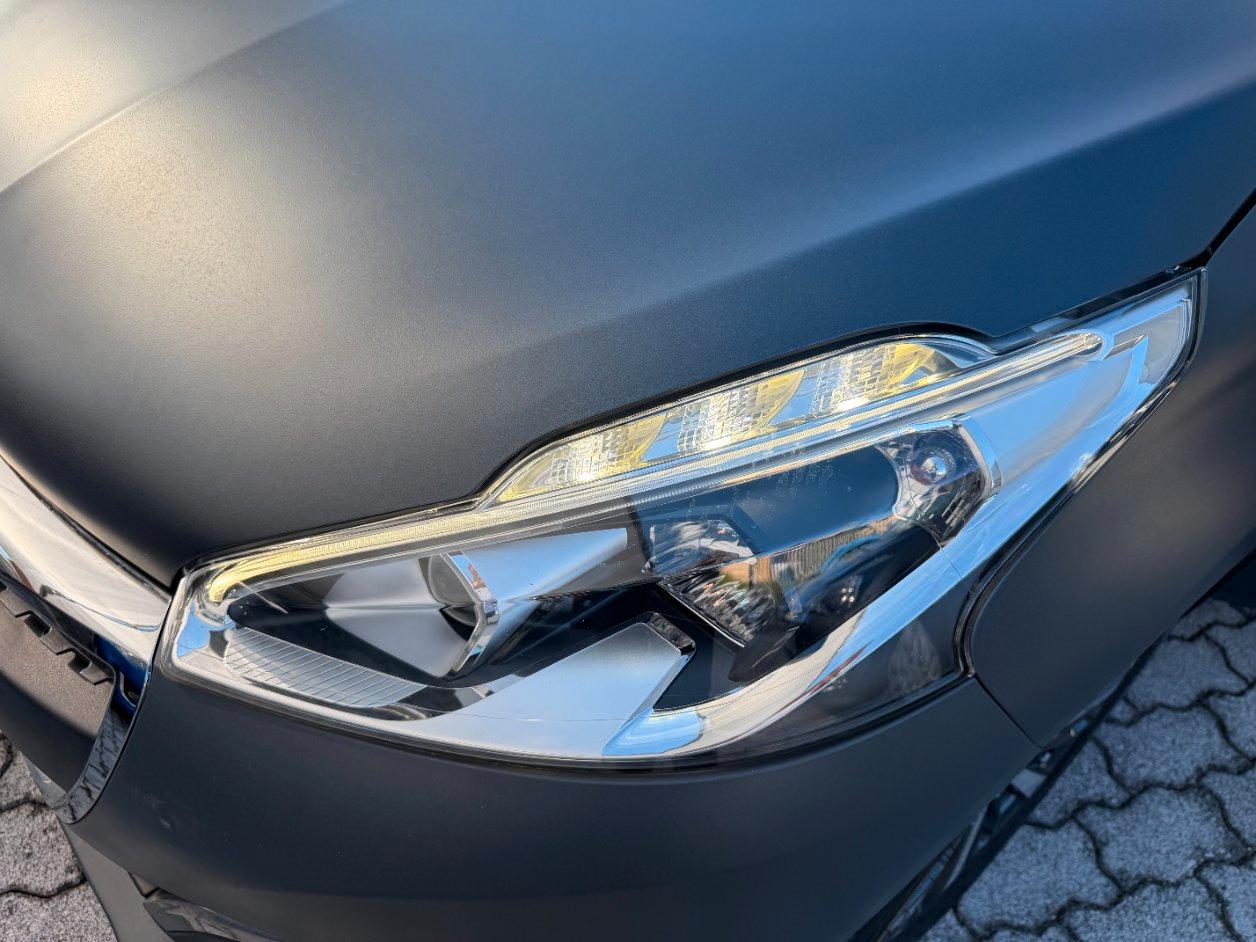 Peugeot 208 5 Porte 208 5p 1.2 puretech Allure 82cv CINGHIA NUOVA VERNICE ORIGINALE UNICA!!!