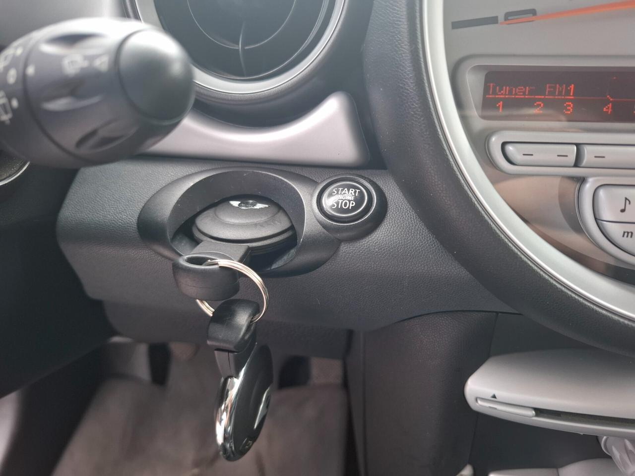 Mini Mini 1.4 16V One Chili ok neopatentati