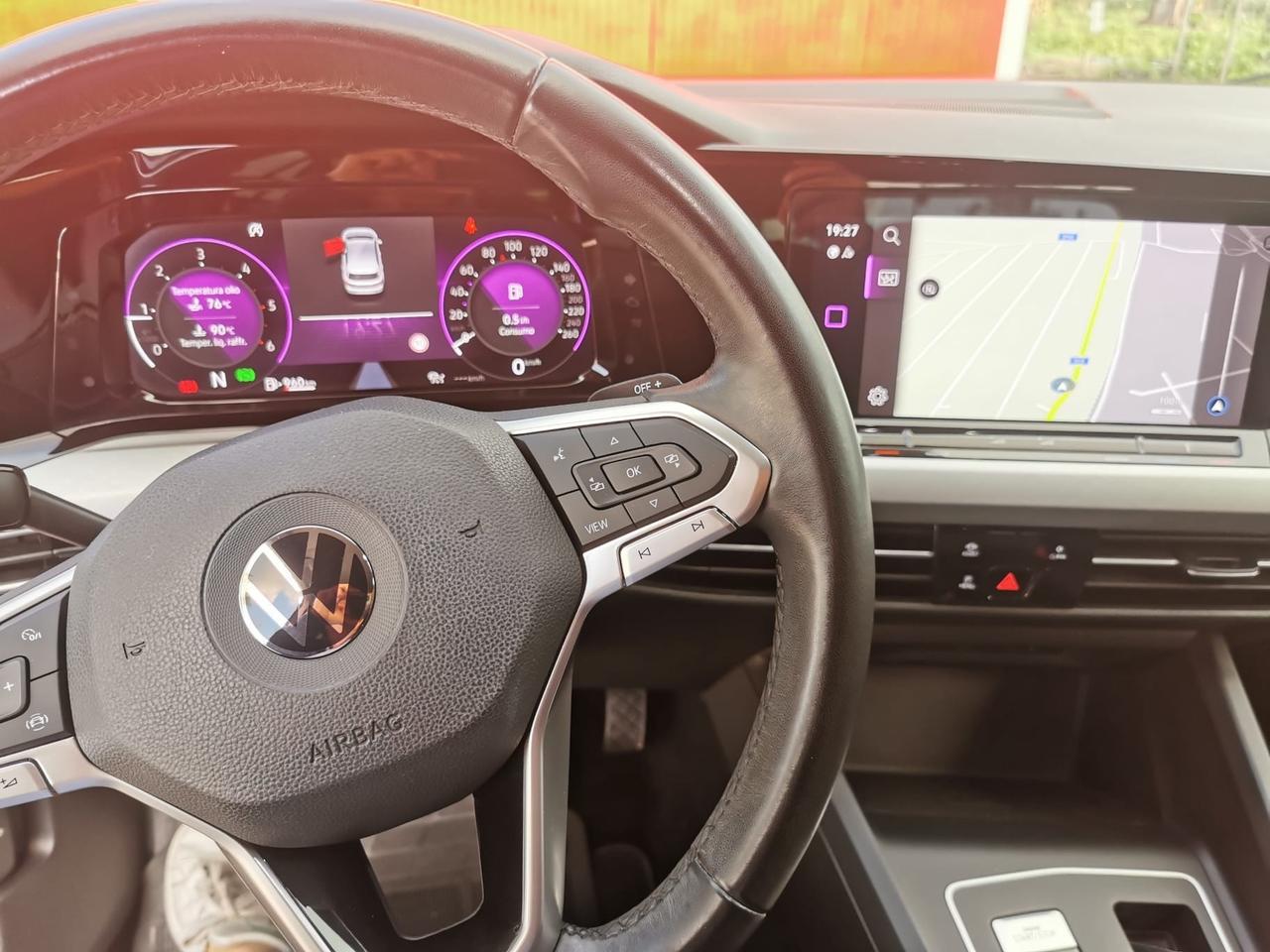 VW Golf 8 2.0 TDI 150 CV DSG SCR Life