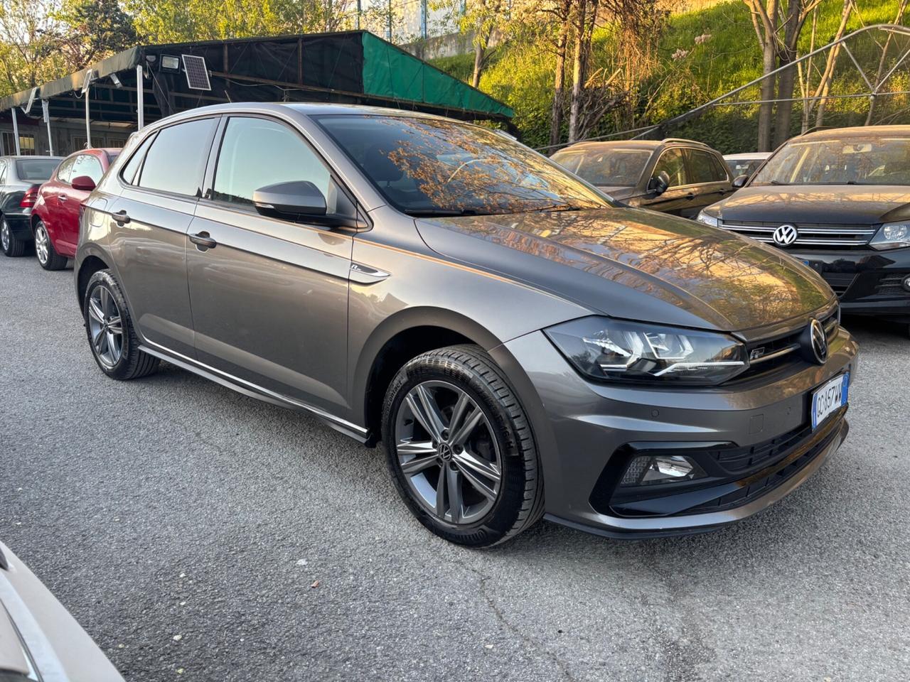 Volkswagen Polo 1.0 5p. R-Line OK NEOPATENTATI