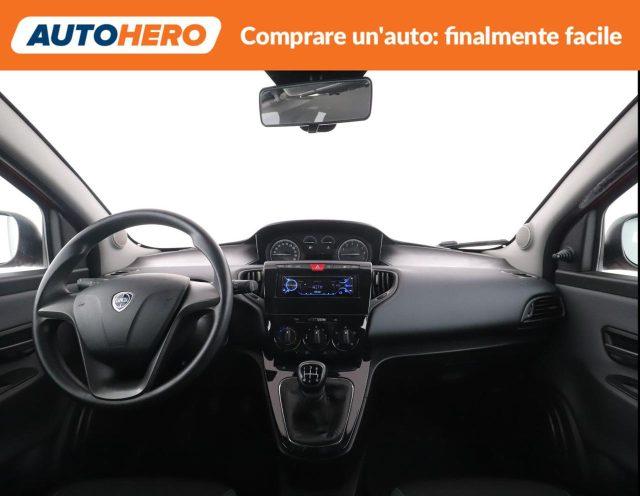 LANCIA Ypsilon 1.2 69 CV 5 porte Silver