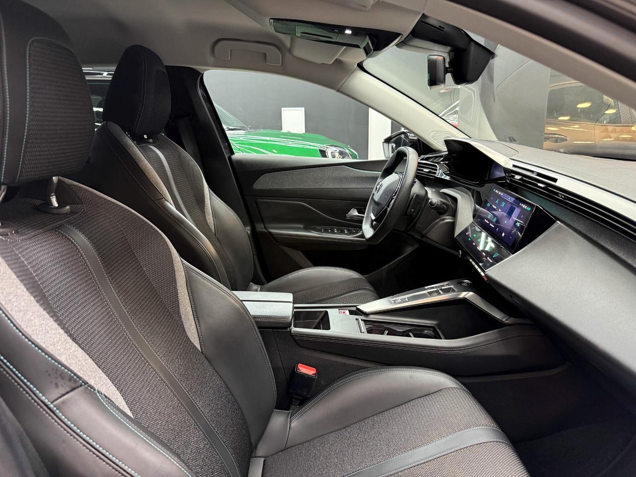 Peugeot 308 BlueHDi 130 S&S EAT8 SW Allure