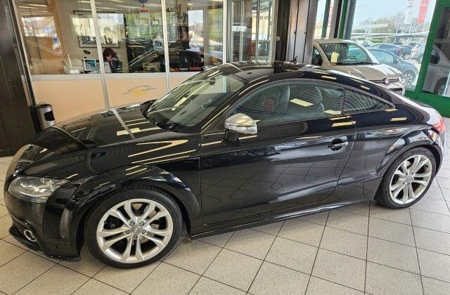 Audi TT TTS Coupé 2.0 272 CV TFSI quattro S tronic