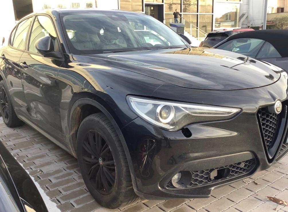 Alfa Romeo Stelvio 2.2 Turbodiesel 210 CV AT8 Q4 Executive