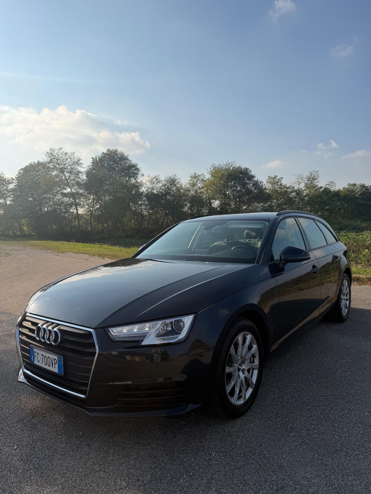 Audi A4 Avant 2.0 TDI 190 CV ultra Business Sport