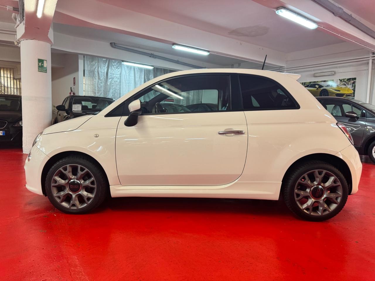 Fiat 500 SPORT ANNO 2015 ok neopatentati