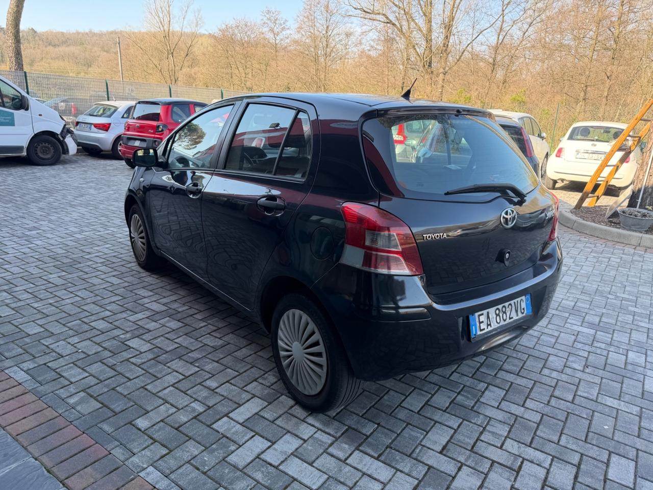 Toyota Yaris 1.0 Benzina 2010 - NEOPATENTATI