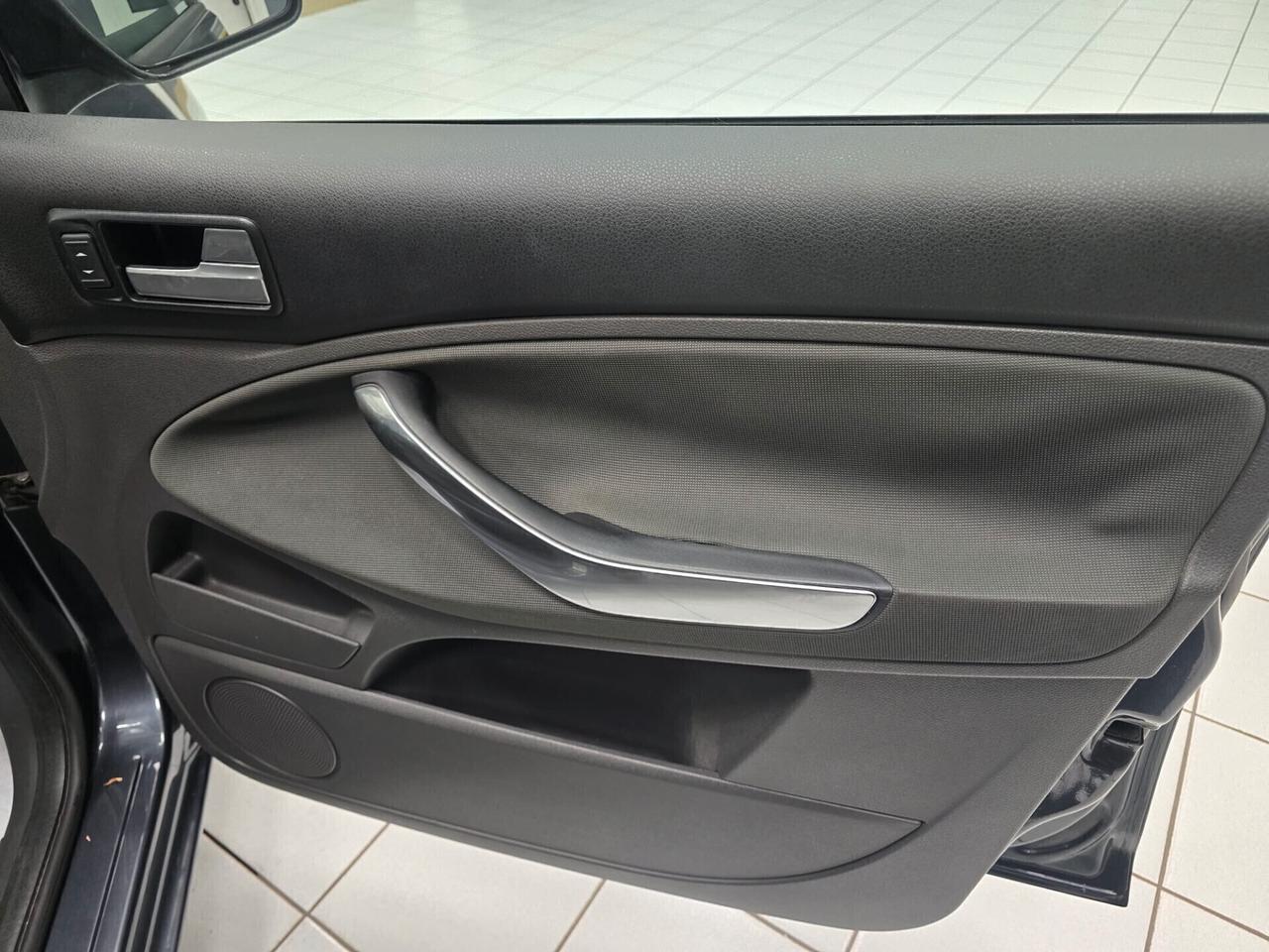 Ford C-Max 1.6 TDCi 110 CV Titanium DPF NEOPATENTATI