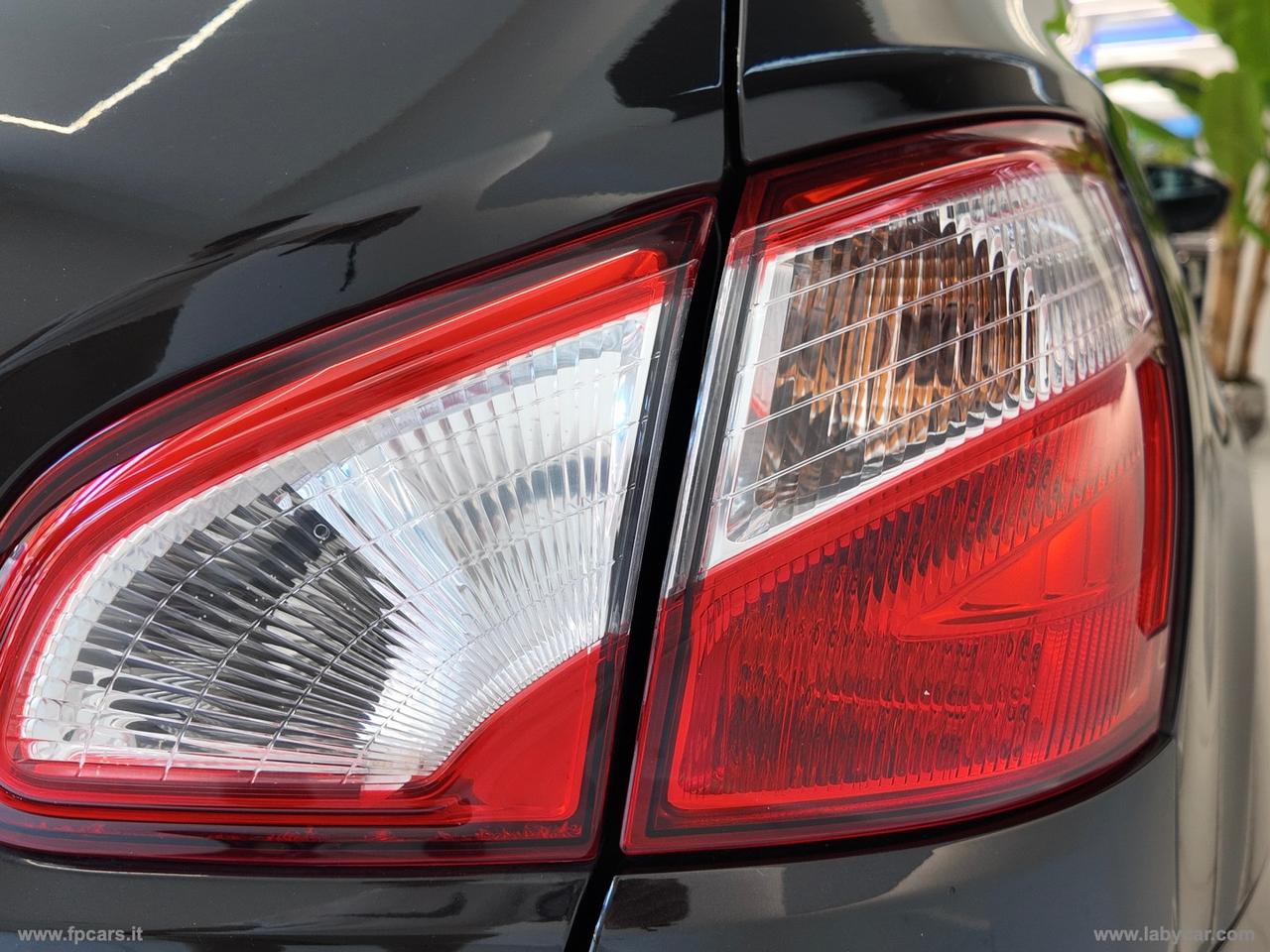 NISSAN Qashqai 1.6 dCi Tekna TETTO PAN.