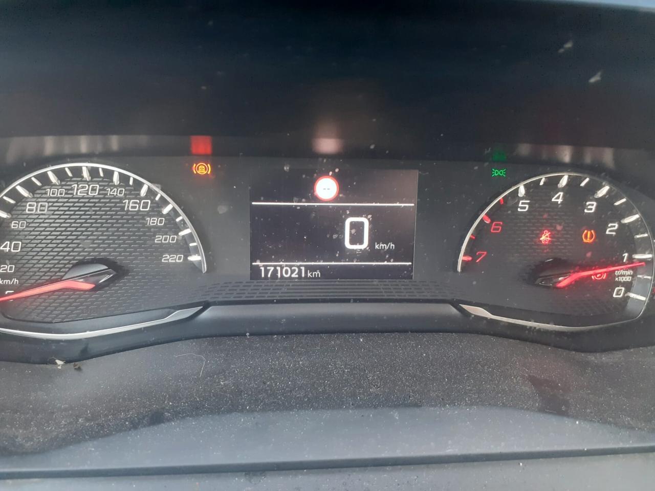 Peugeot 2008 BlueHDi 110 S&S Allure Pack - 2021